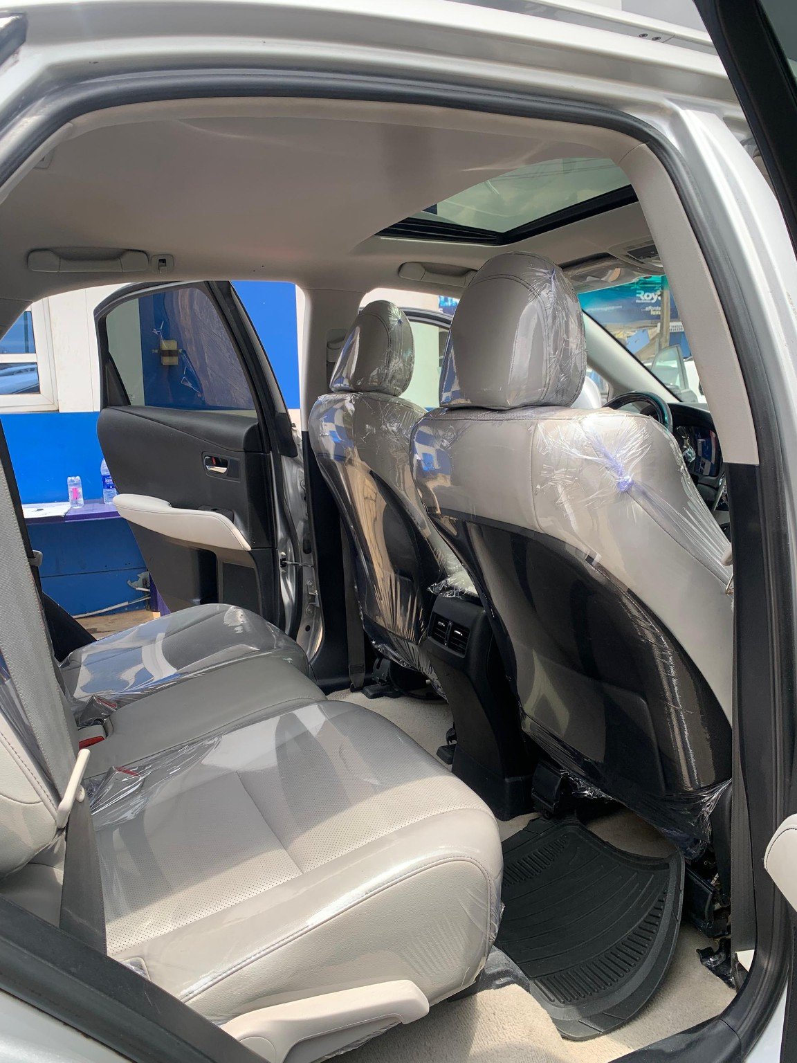 Lexus RX 350 2014 rear seat interior in Asaba