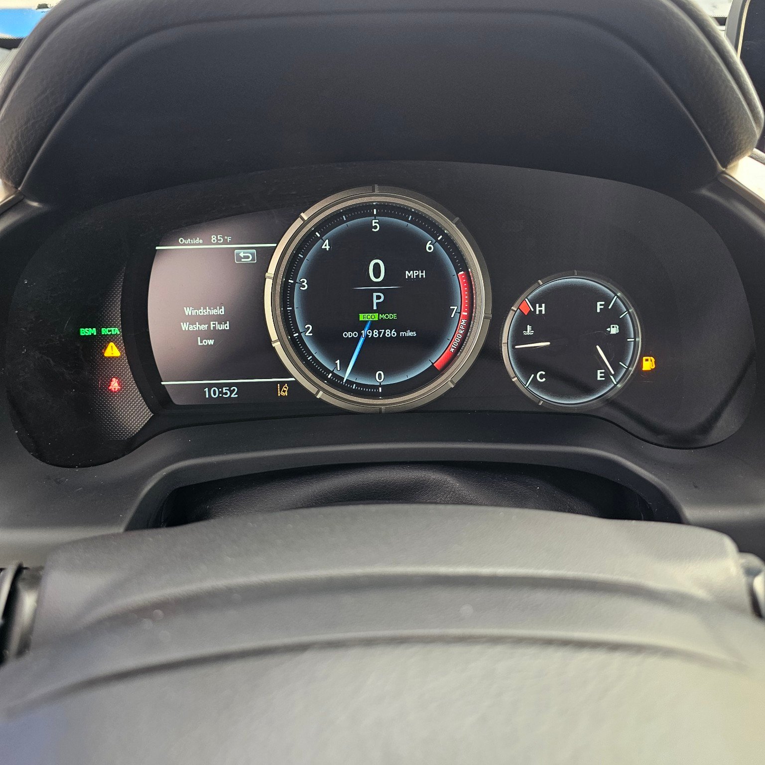 Lexus RX 350 2016 speedometer in Asaba