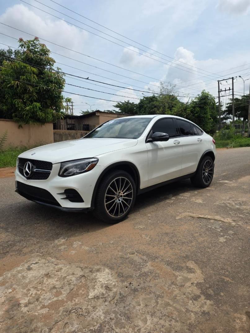 Mercedes-Benz GLC300 4MATIC Coupe 2017 side view for sale in Asaba