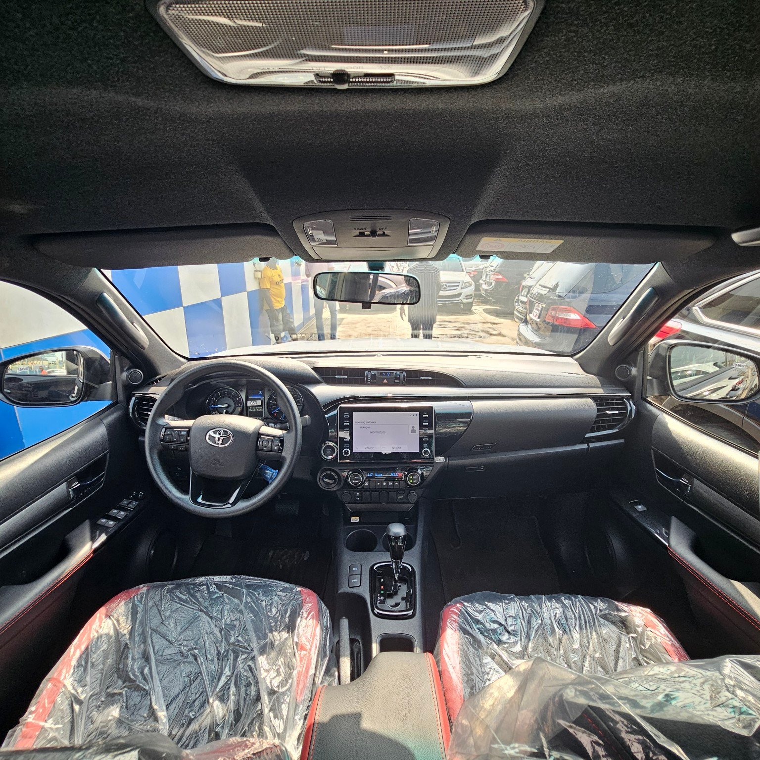 Toyota Hilux 2021 dashboard and touchscreen